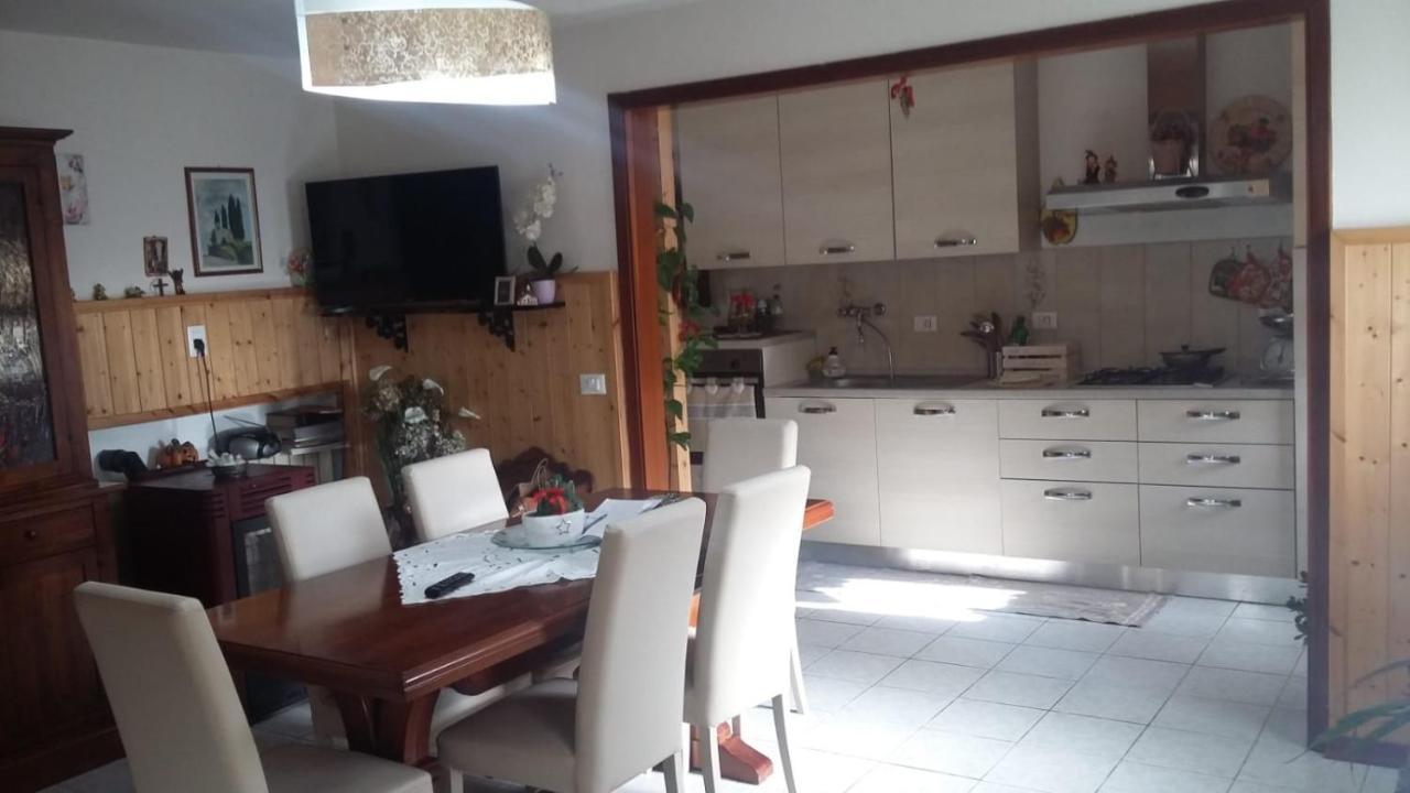 B & B Santa Maria Santa Maria a Monte Екстер'єр фото